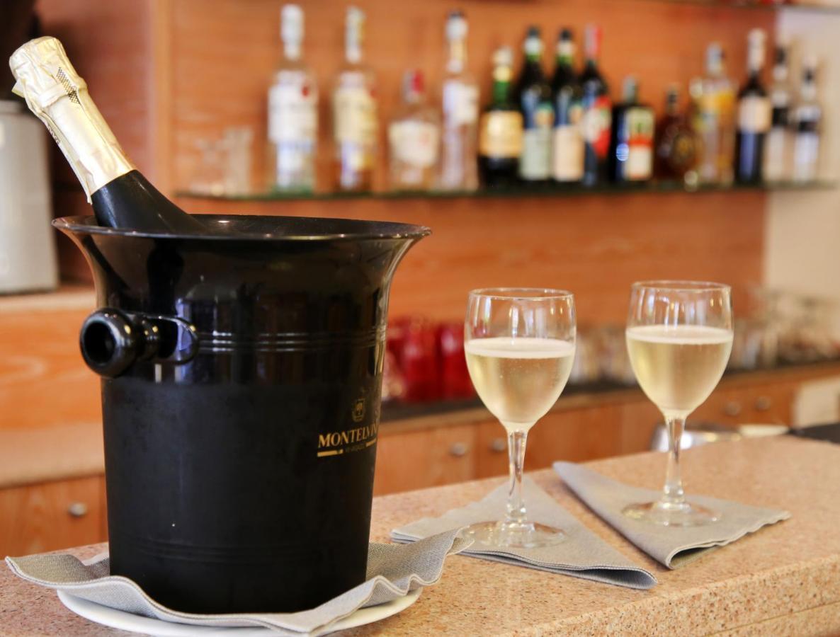 Hotel Elisir Ρίμινι Εξωτερικό φωτογραφία