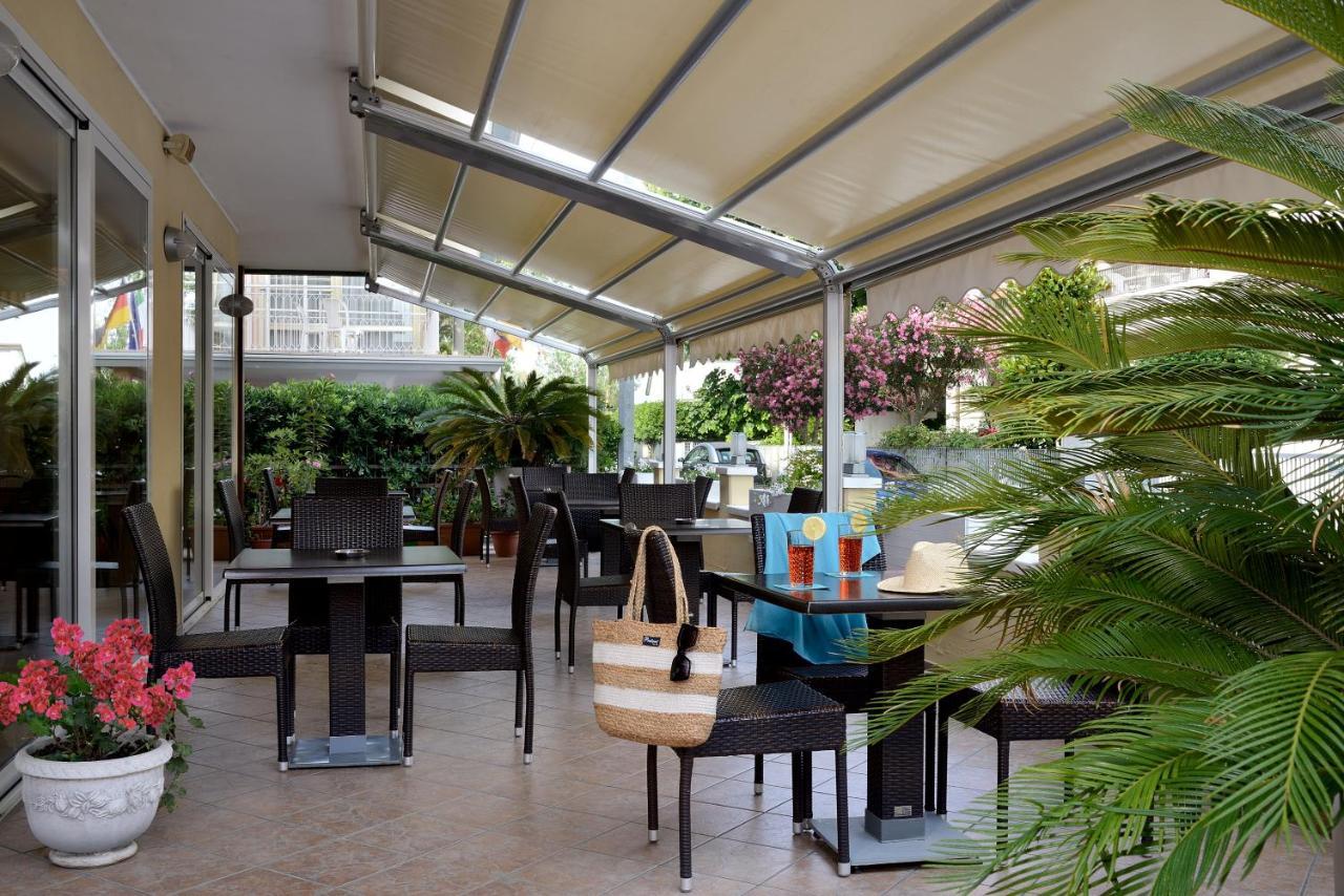 Hotel Elisir Ρίμινι Εξωτερικό φωτογραφία