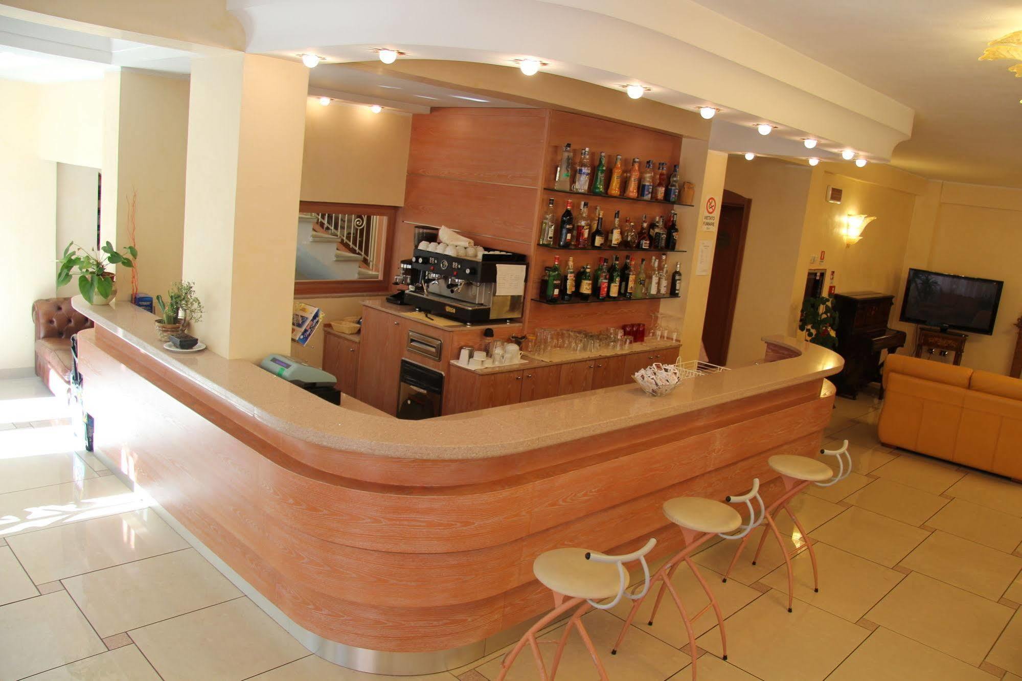 Hotel Elisir Ρίμινι Εξωτερικό φωτογραφία